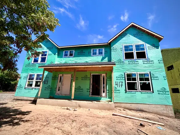 421 Pleasant Street Sw, Grand Rapids, MI 49503