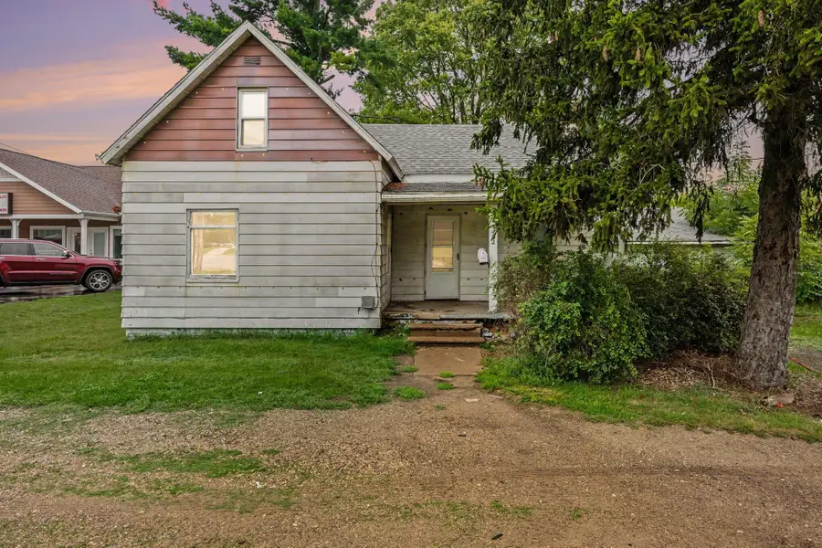 422 Western Avenue, Allegan, MI 49010 - #2