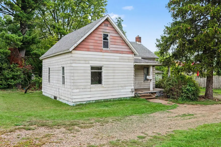 422 Western Avenue, Allegan, MI 49010 - #3