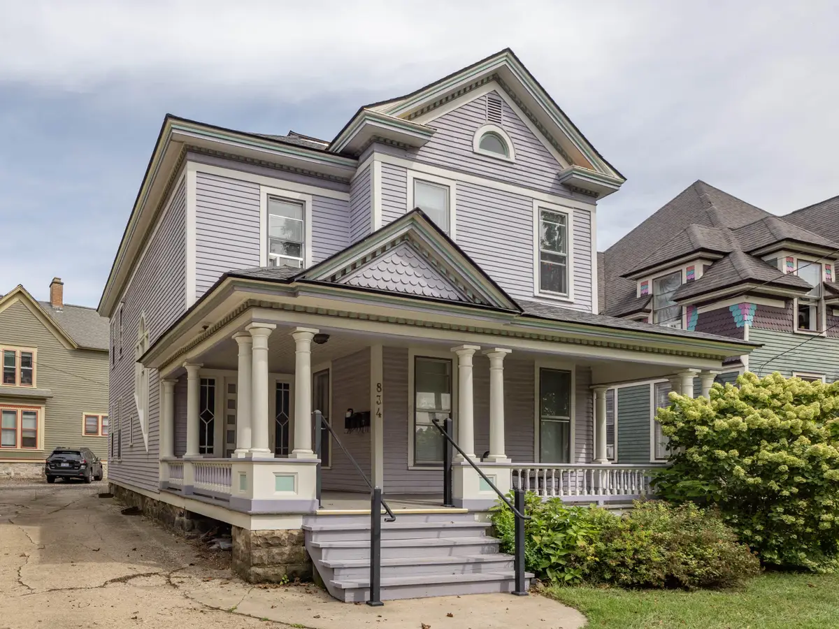 834 W Main Street, Kalamazoo, MI 49007 - #1