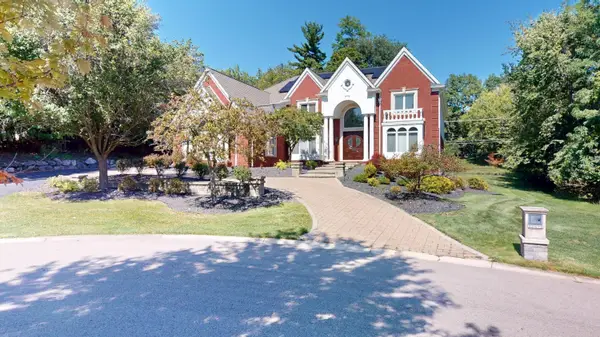 32576 Sanctuary Court, Farmington Hills, MI 48336
