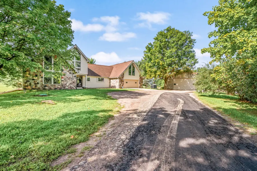 11421 S Deer Lake Road, Reed City, MI 49677 - #3