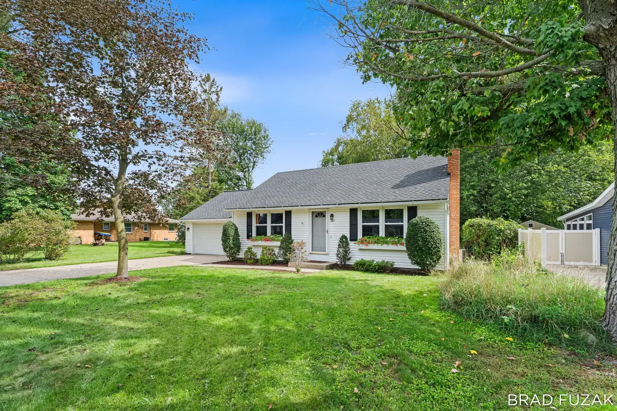 103 Birchwood Avenue, Holland, MI 49423 - #1