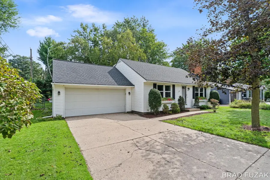 103 Birchwood Avenue, Holland, MI 49423 - #3