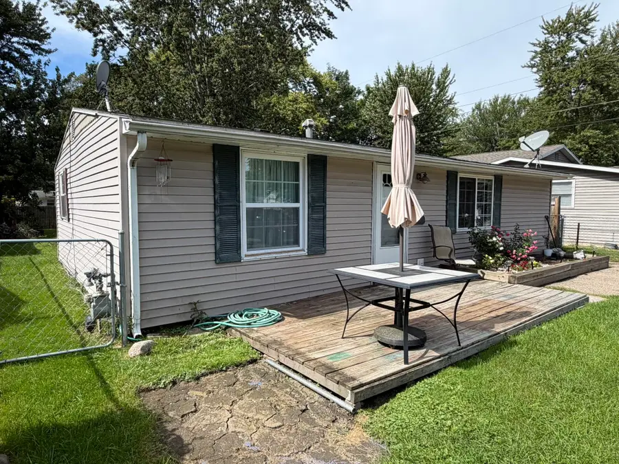 819 S Prospect Court, Watervliet, MI 49098 - #2