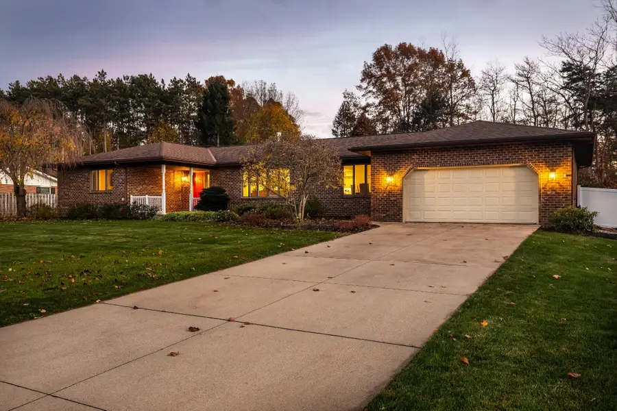 3888 Linke Road, Bridgman, MI 49106 - #3
