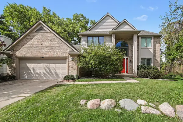 3089 N Foxridge Court, Ann Arbor, MI 48105