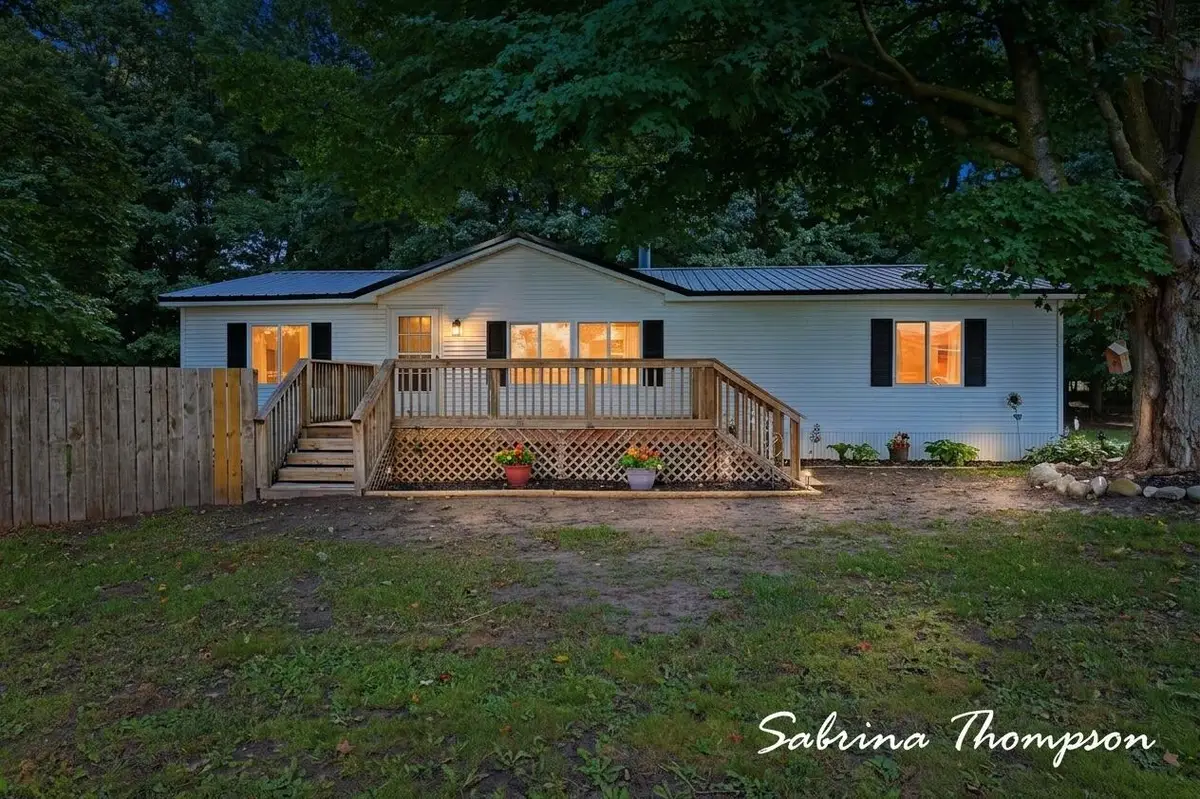 3626 N Comstock Avenue, Hesperia, MI 49421 - #1