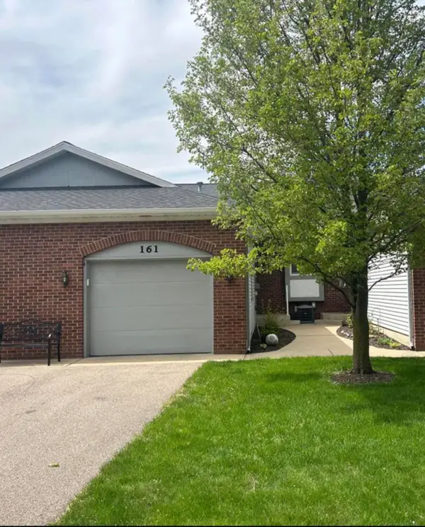 161 Laurelwood Court Sw #98, Grand Rapids, MI 49548