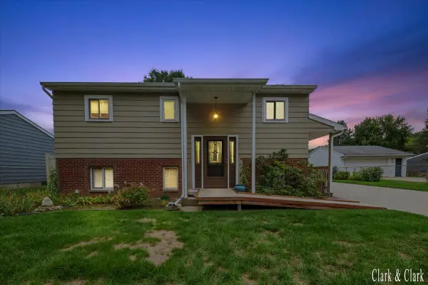 324 Elizabeth Dean Drive Se, Lowell, MI 49331