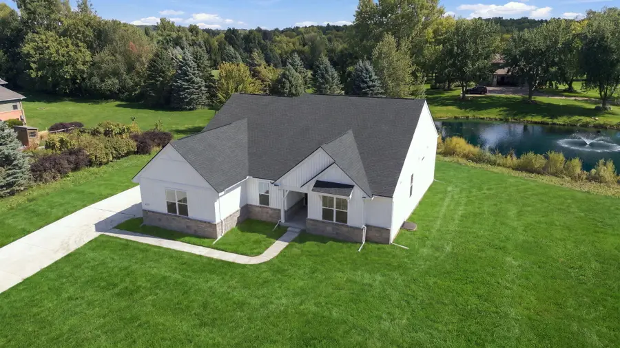 28510 Coyote Court, New Hudson, MI 48165 - #2