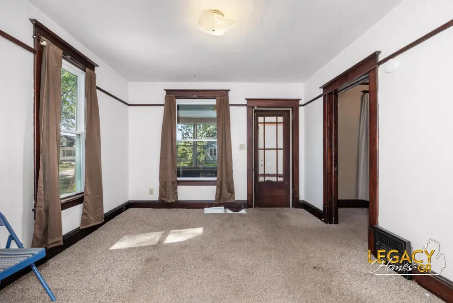 2928 Baker Street, Muskegon Heights, MI 49444 - #3
