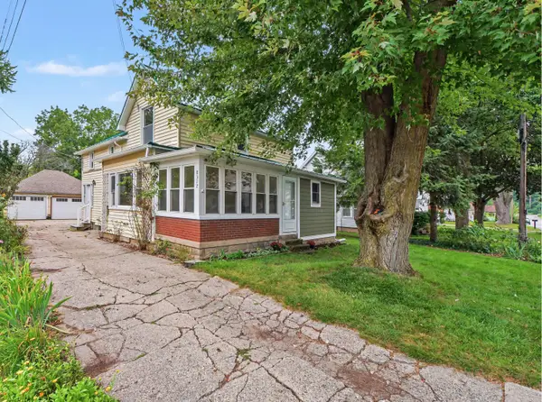 8317 Merton Avenue Sw, Byron Center, MI 49315