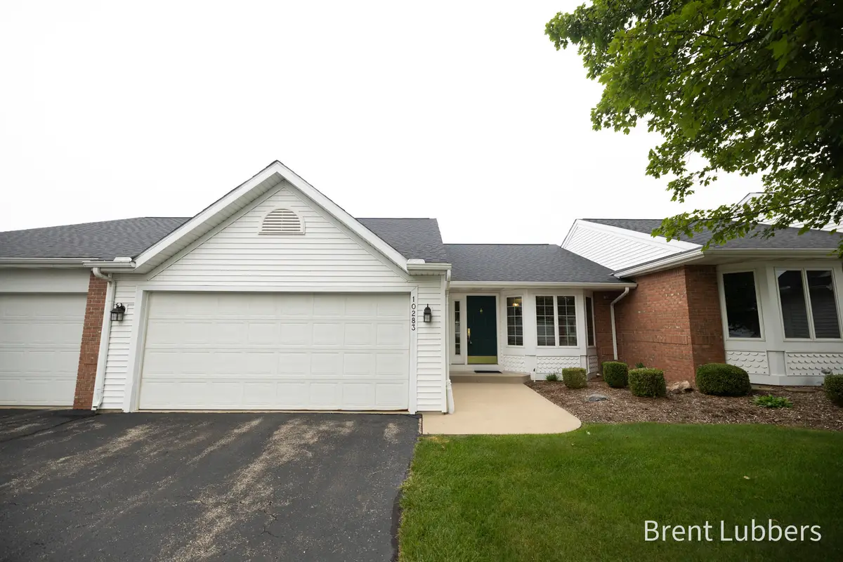 10283 Castlecourt #7, Zeeland, MI 49464 - #1