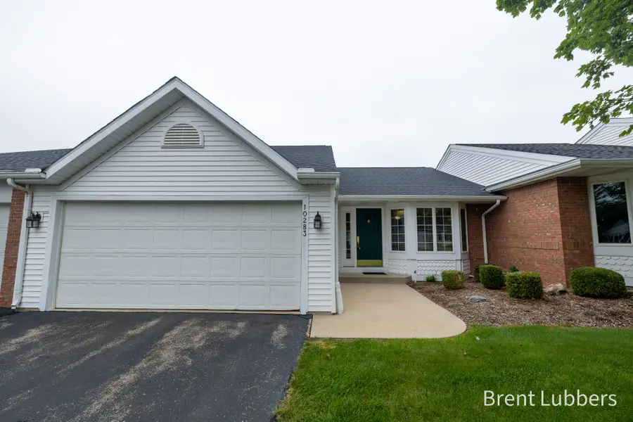 10283 Castlecourt #7, Zeeland, MI 49464 - #2