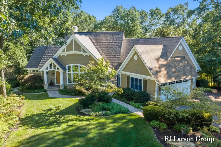 4350 S Oak Pointe Court Ne, Grand Rapids, MI 49525 - #2