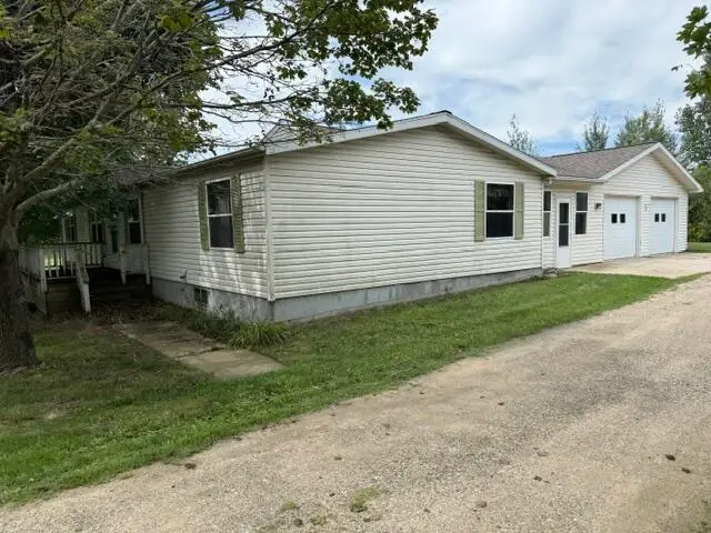 8738 Edgar Road, Lakeview, MI 48850 - #2
