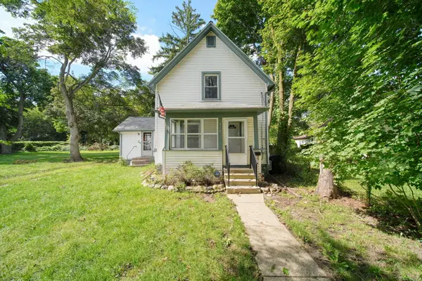 718 N Blackstone Street, Jackson, MI 49202