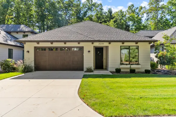 2031 Ottawa Beach Road, Holland, MI 49424