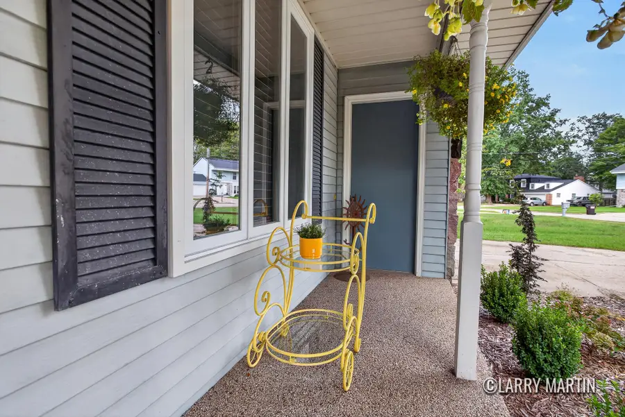 3131 Willow Creek Drive Sw, Grandville, MI 49418 - #3
