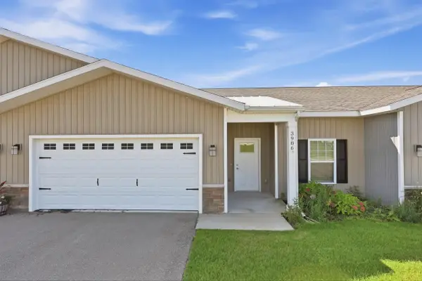 3986 Reserve Drive, Wyoming, MI 49519
