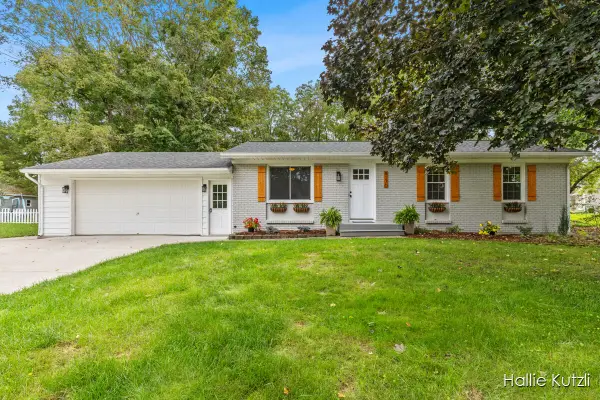 8170 Jericho Avenue Ne, Rockford, MI 49341