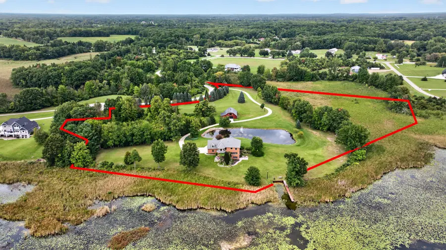 6831 Price Lake Drive N, Jackson, MI 49201 - #2