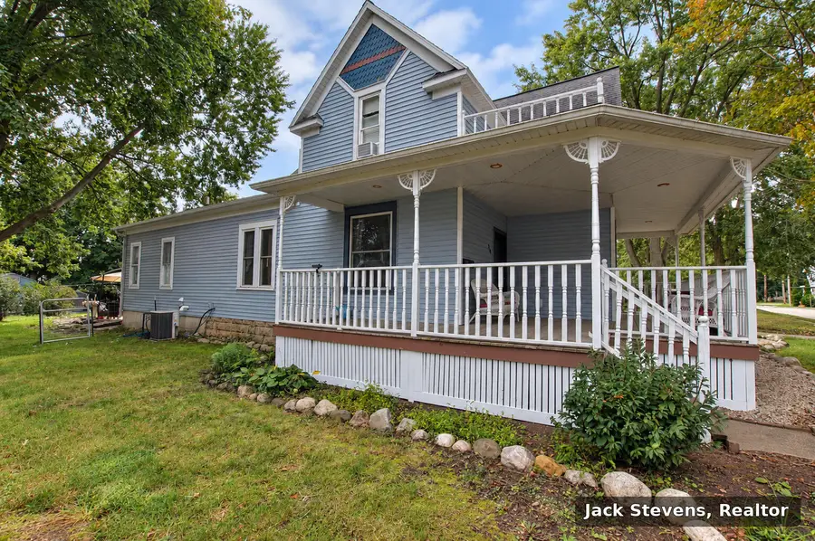 50 Madison Street, Coopersville, MI 49404 - #2