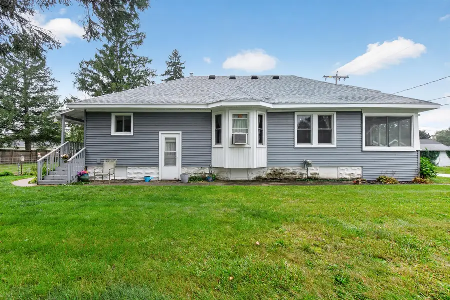 223 Pierce Avenue, Jackson, MI 49203 - #3