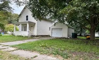 824 Cross Street, Lansing, MI 48915 - #1