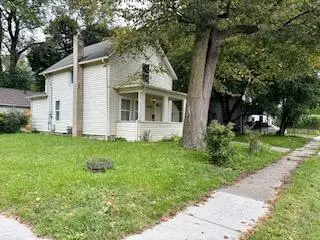 824 Cross Street, Lansing, MI 48915 - #2
