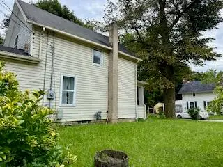 824 Cross Street, Lansing, MI 48915 - #3