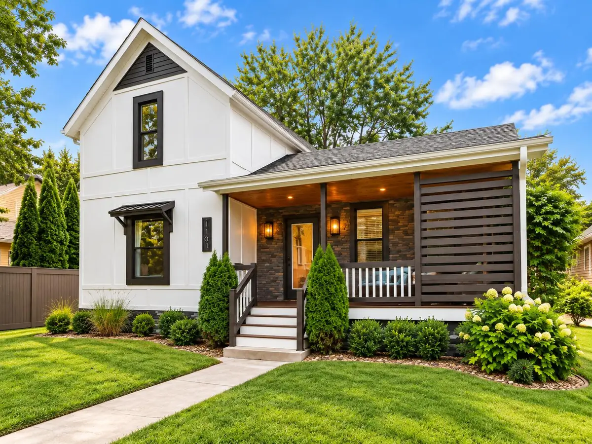 110 Sycamore Street E, Three Oaks, MI 49128 - #1