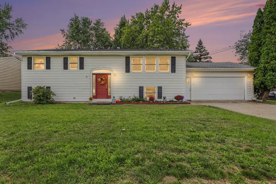 6710 Amberly Street, Portage, MI 49024 - #2