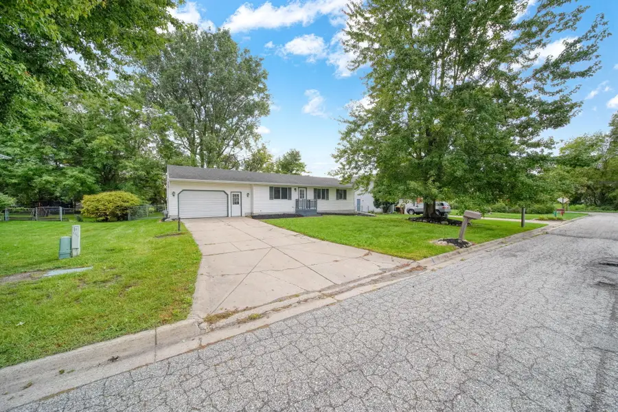 2520 Lanier Court, Lansing, MI 48911 - #3