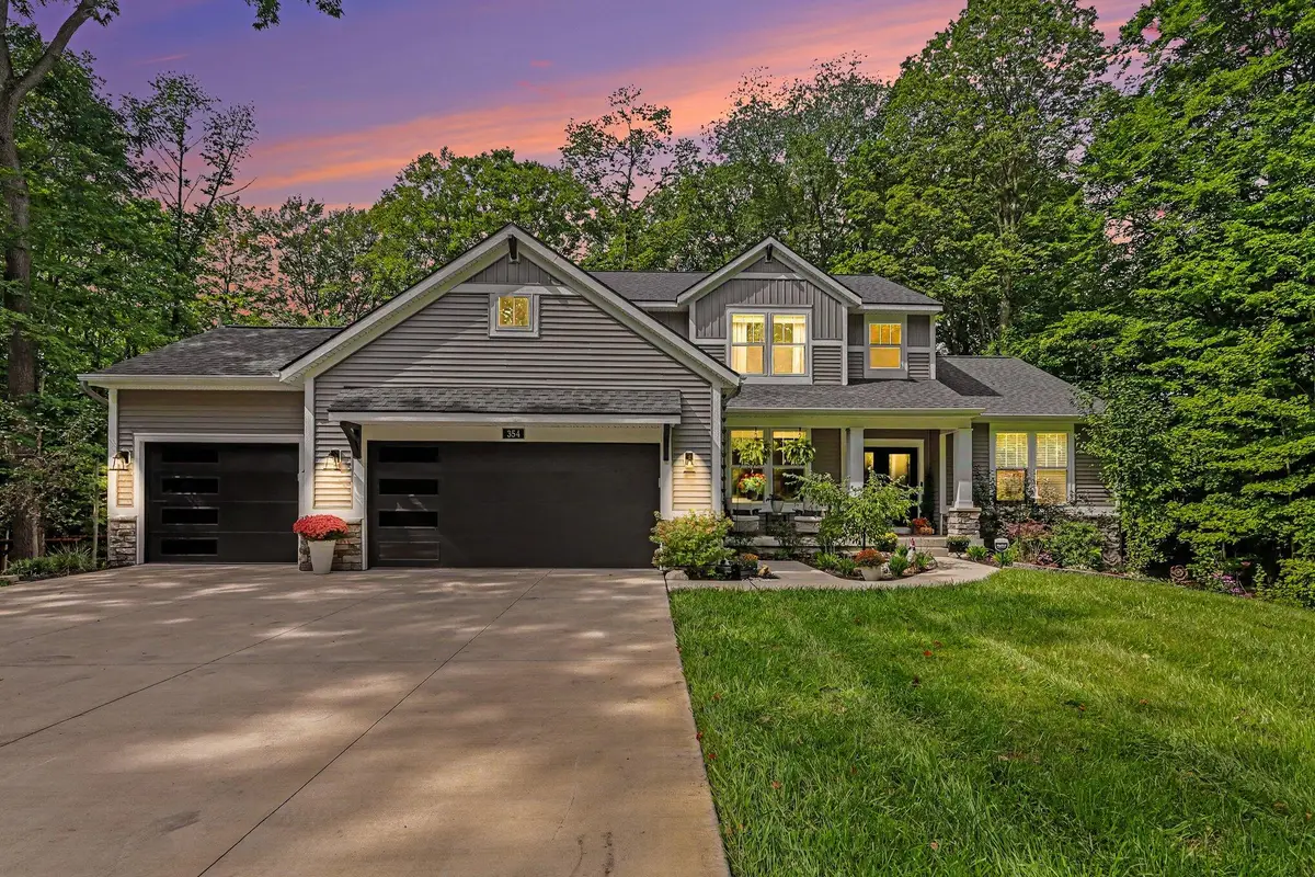 354 100th Street Se, Byron Center, MI 49315 - #1