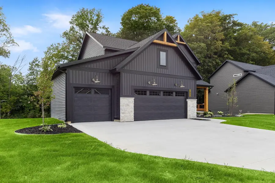 1934 Creekside Drive Sw, Byron Center, MI 49315 - #3