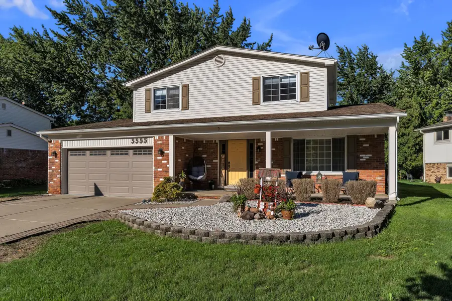 5555 Patterson Drive, Troy, MI 48085 - #3