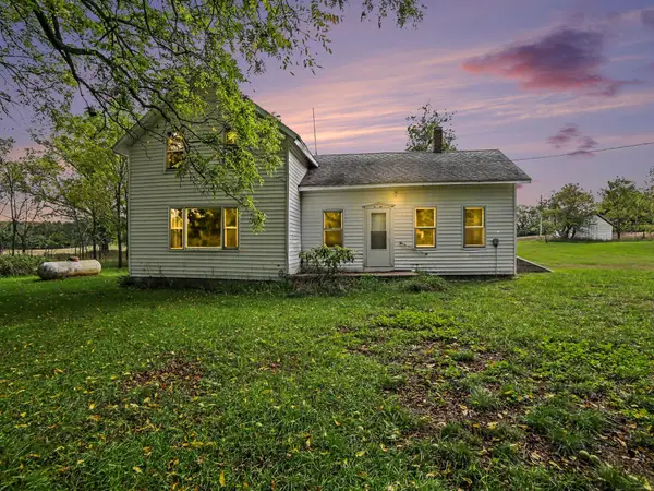 852 S Stiles Road, Ludington, MI 49431