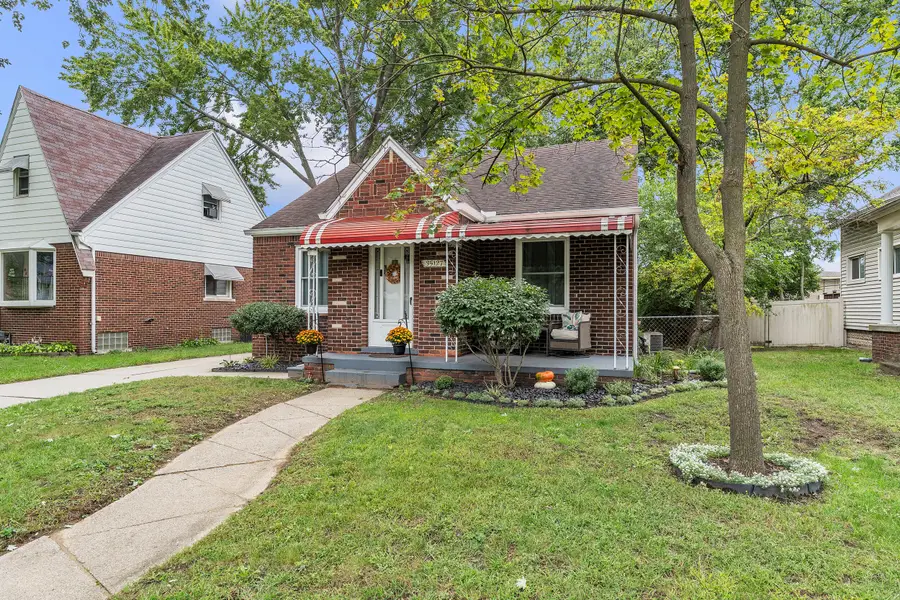35127 Farragut, Westland, MI 48186 - #2
