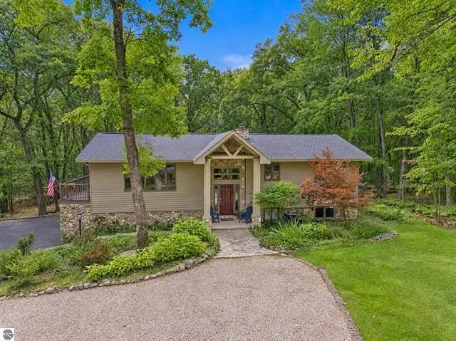 4954 Timberlawn Court, Cadillac, MI 49601 - #2