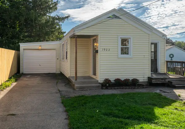 1922 Delwood Avenue Sw, Wyoming, MI 49509