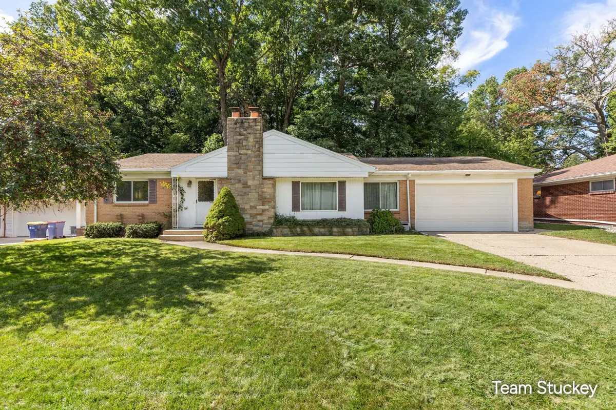 1127 Maplegrove Drive Nw, Grand Rapids, MI 49504 - #1