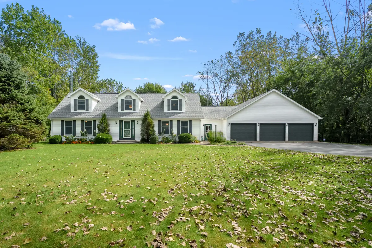 10233 Jericho Road, Bridgman, MI 49106 - #1