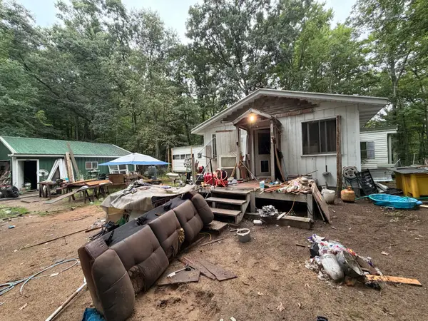 945 W May Street, White Cloud, MI 49349