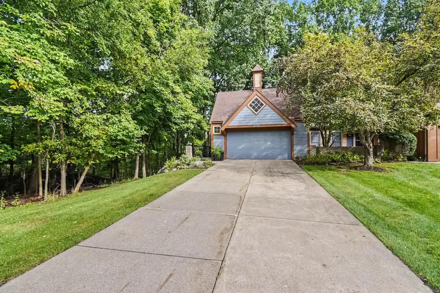 2133 North Cross Creek Drive Se, Grand Rapids, MI 49508 - #3