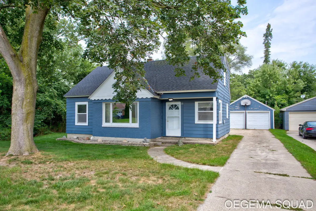 15 E 35th Street, Holland, MI 49423 - #1