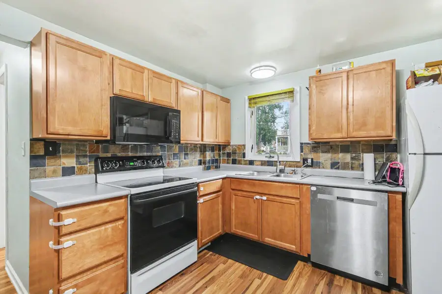 3352 Wilson Avenue Sw, Grandville, MI 49418 - #2