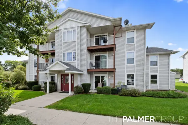 126 Ida Red Avenue #Unit 101, Sparta, MI 49345