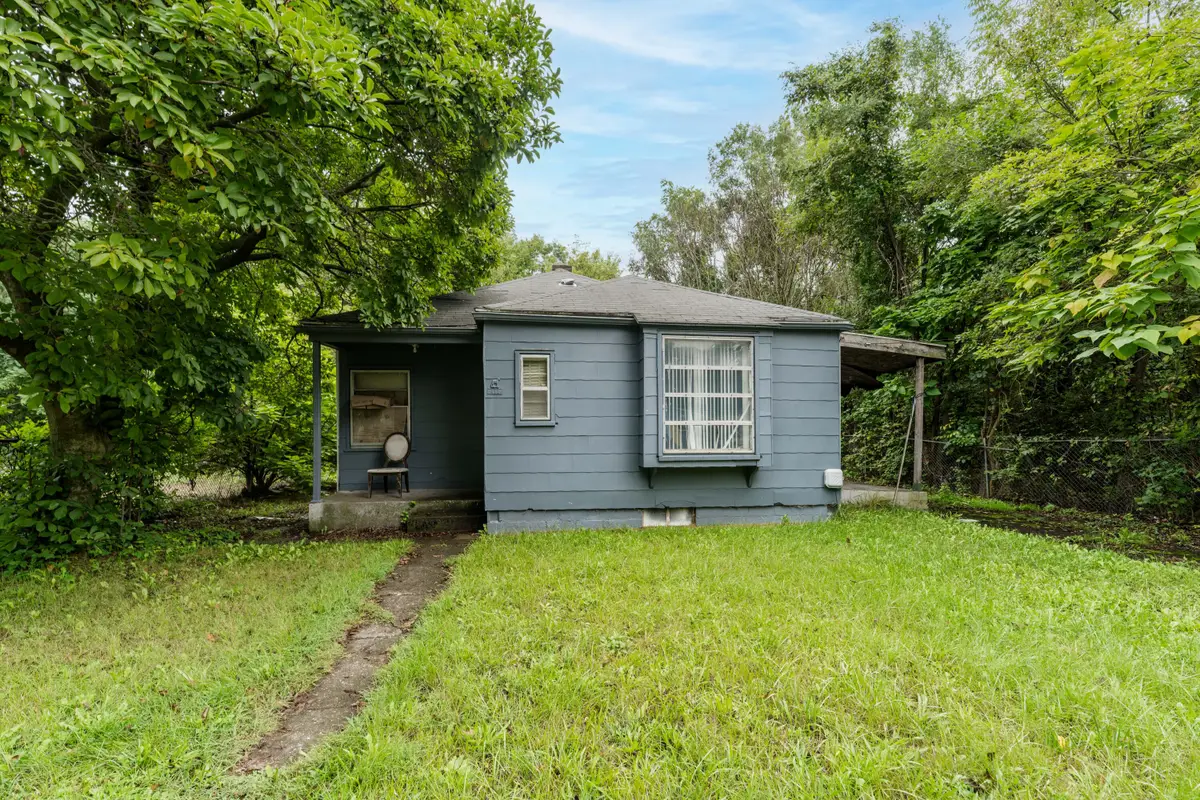 411 N Fair Avenue, Benton Harbor, MI 49022 - #1